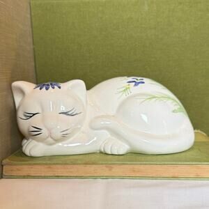 Vintage Ceramic Sleeping Cat • Floral 8” • Price Products Bellmawr N.J. / Taiwan